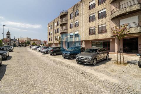 Loja Comercial em São Mamede de Infesta