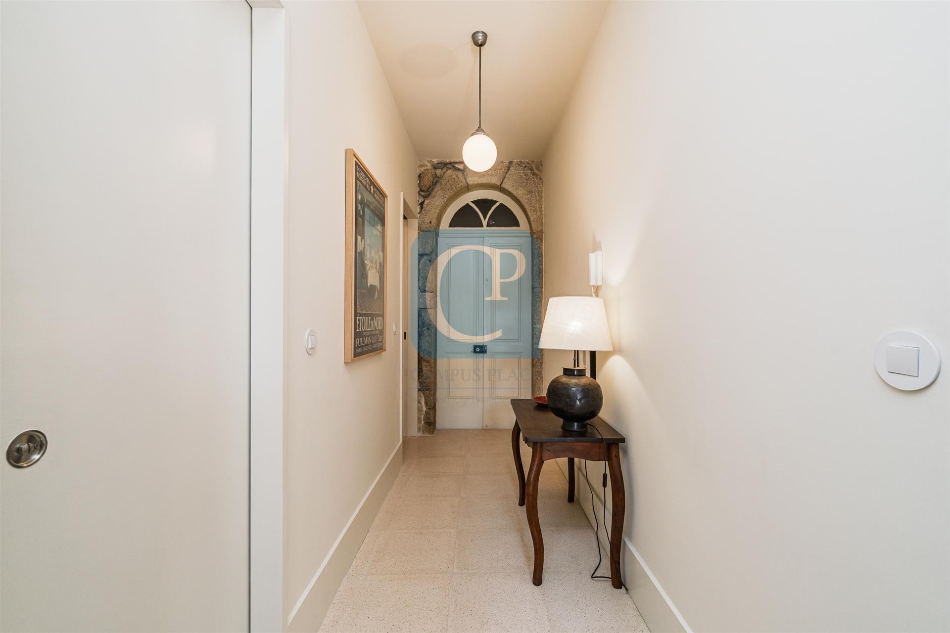 Apartamento T0 novo em Vale Formoso, Paranhos, Porto