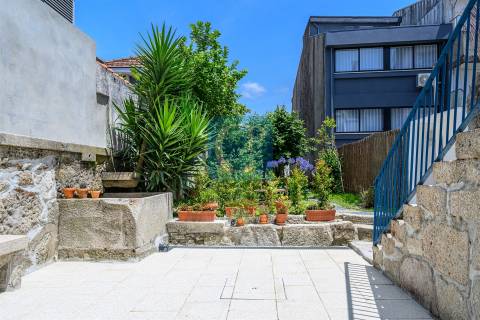 Apartamento T0 novo em Vale Formoso, Paranhos, Porto