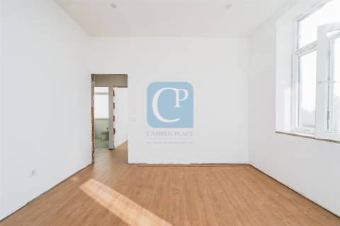 Moradia V5 remodelada em Soalhães, Marco de Canaveses