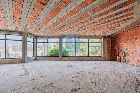 Loja na Madalena em Canidelo, Vila Nova de Gaia