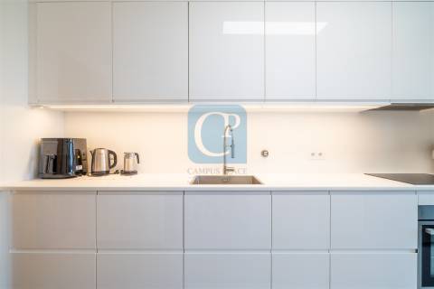 Apartamento T3 no Empreendimento Orfeão do Porto na Boavista