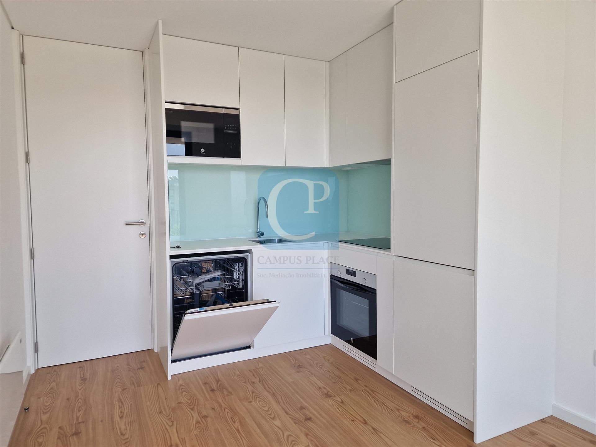 Apartamento T1 no Parque dos Sobreiros 2 - Paranhos, Porto