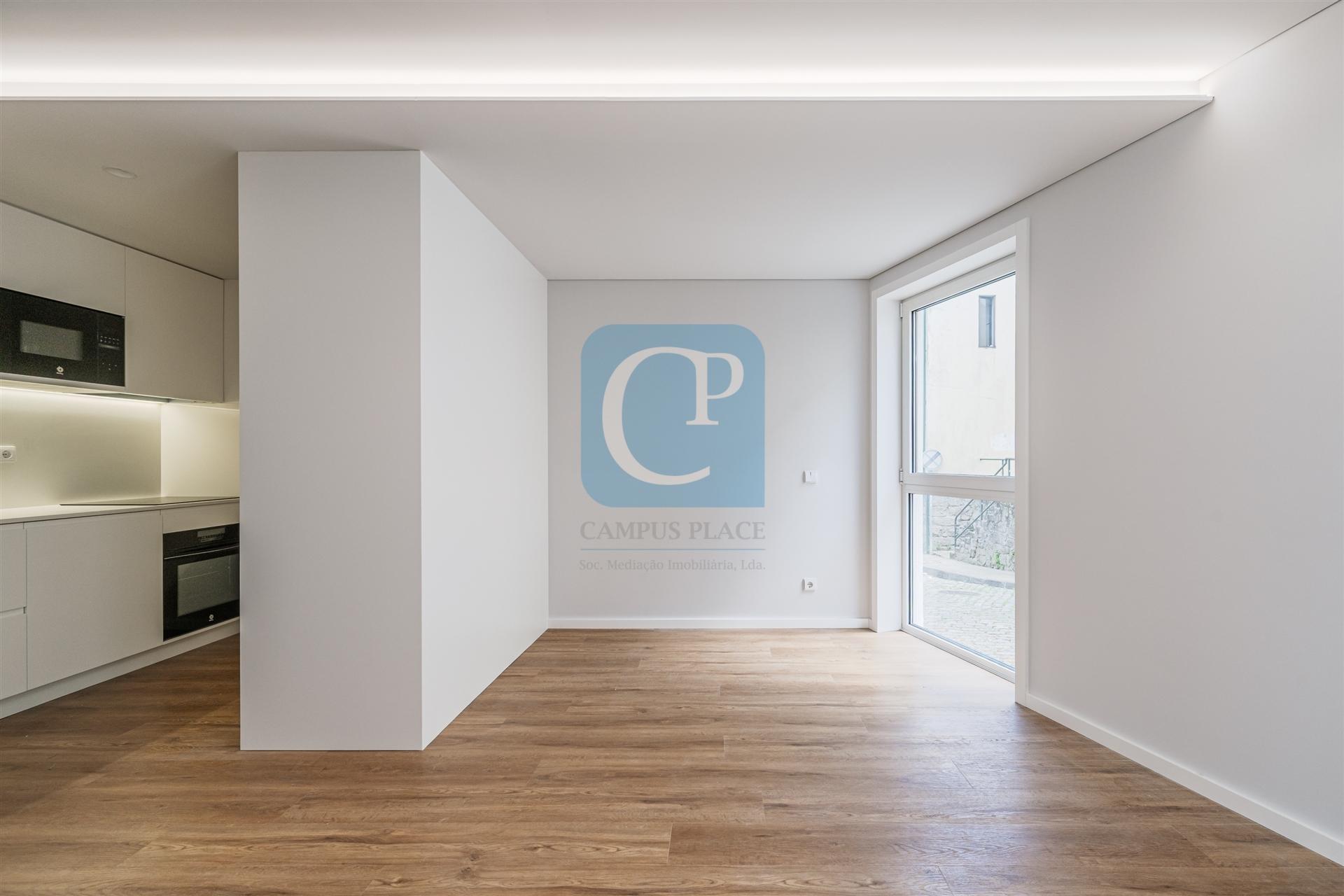 Apartamento T2 novo em, Campanhã, Porto