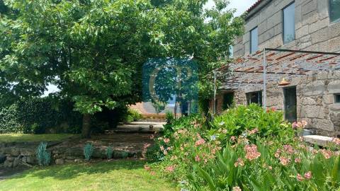 Quinta do Mosteiro em Ferreira, Paços de Ferreira