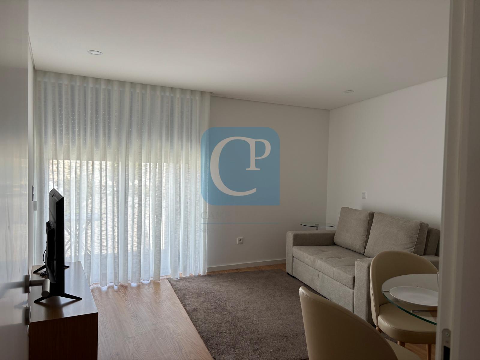 Apartamento T1 no Parque dos Sobreiros ll, Paranhos, Porto