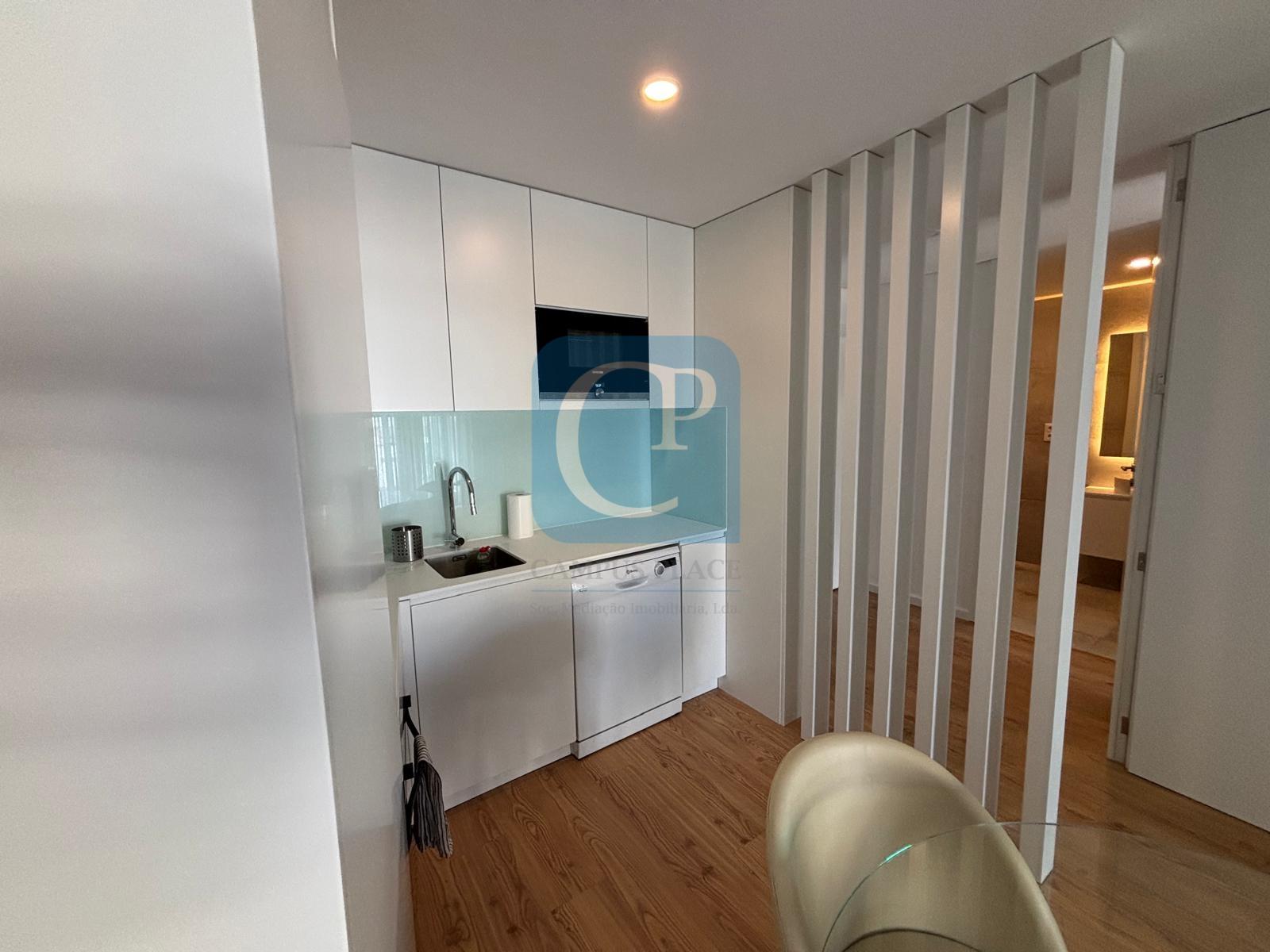 Apartamento T1 no Parque dos Sobreiros ll, Paranhos, Porto