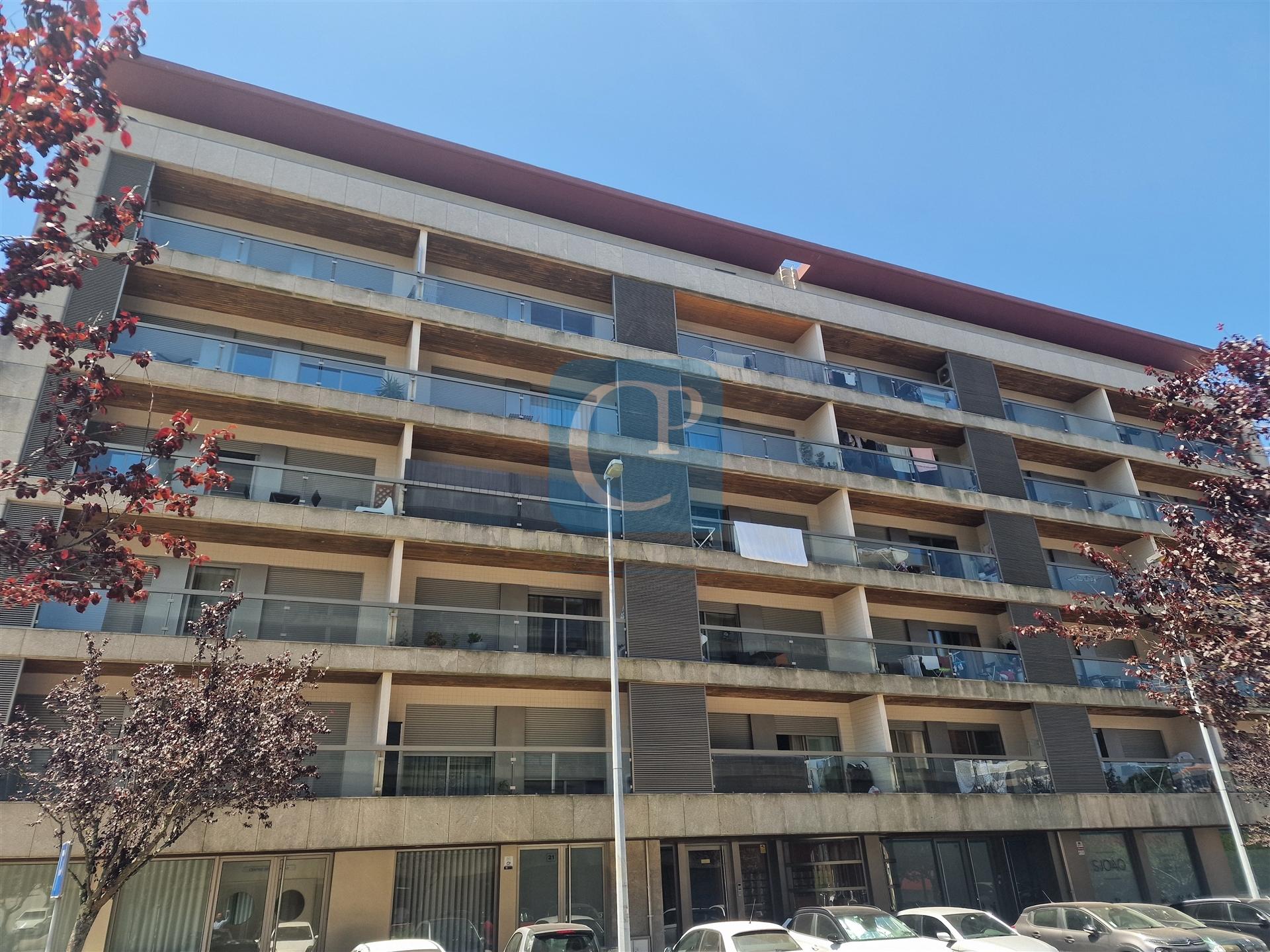 Apartamento T1 mobilado e equipado ao Hotel Áxis, São Mamede Infesta