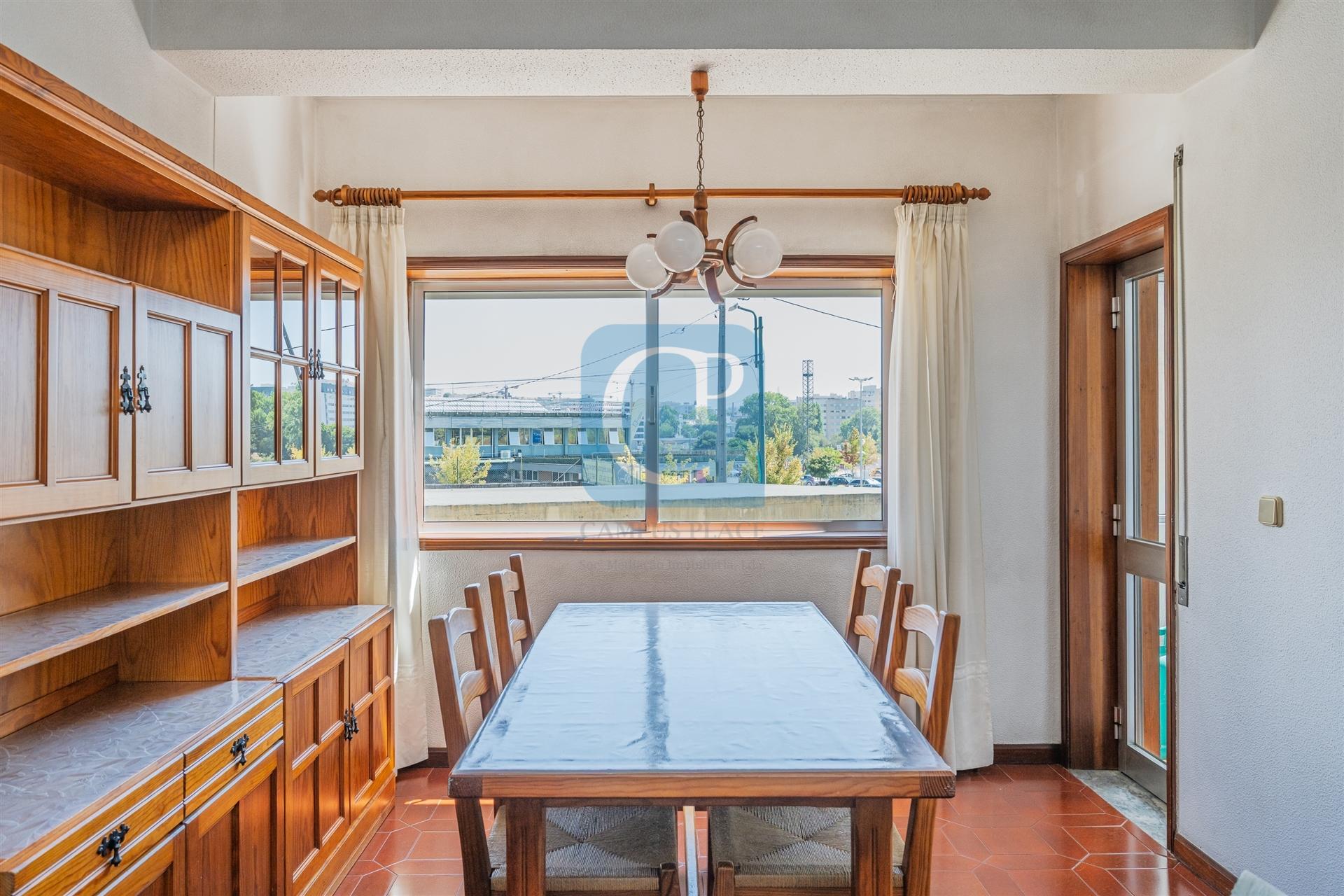 Apartamento T1 ao Hospital de São João em Paranhos, Porto