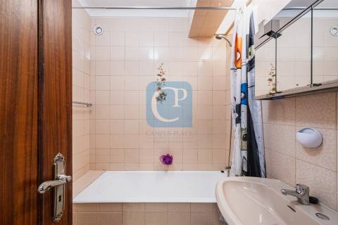 Apartamento T1 ao Hospital de São João em Paranhos, Porto