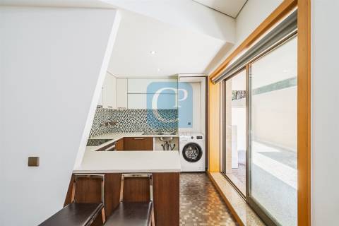 T2Kit com terraço junto ao Hotel Axis - S. Mamede Infesta, Matosinhos