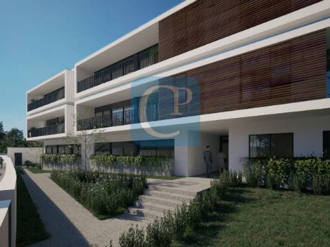 Apartamento T4 em construção, no Empreendimento Real Serenity I