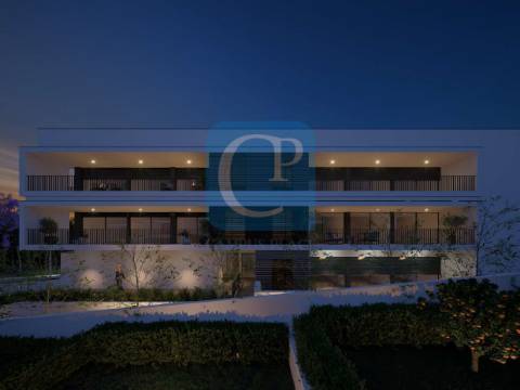 Apartamento T4 em construção, no Empreendimento Real Serenity I