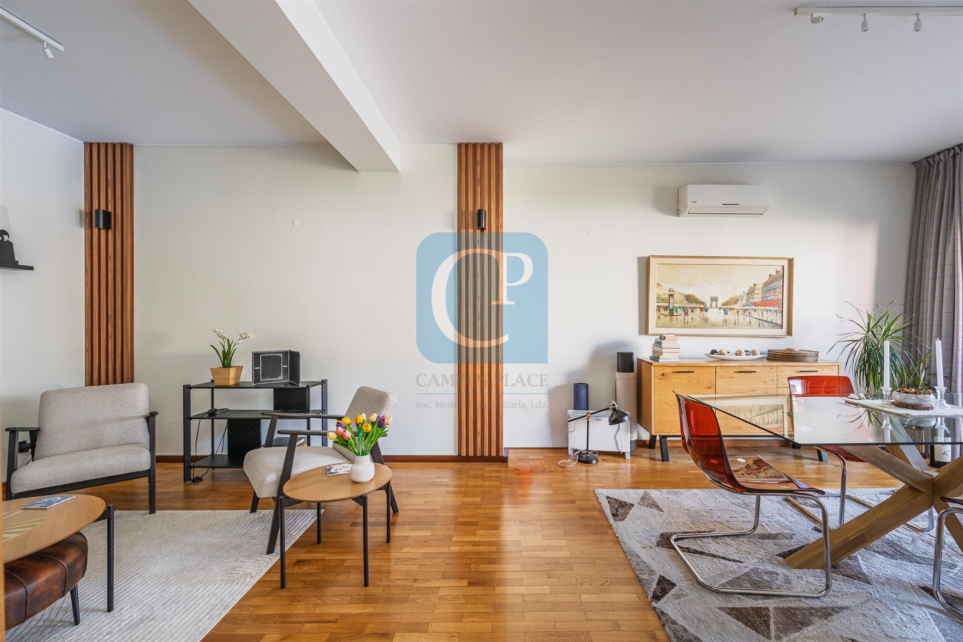 Apartamento T3+1 equipado e mobilado nas Antas, Porto