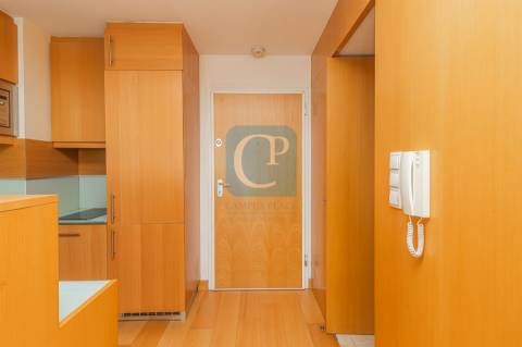 Apartamento T0Kit, em frente ao Norteshopping