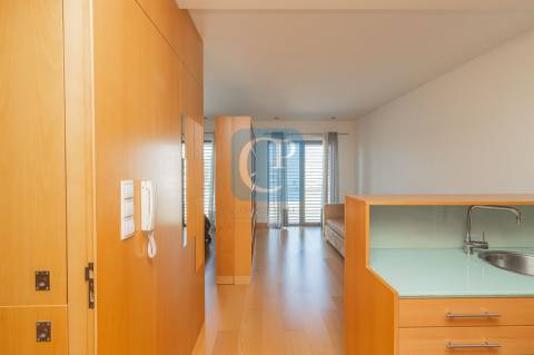 Apartamento T0Kit, em frente ao Norteshopping