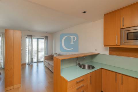 Apartamento T0Kit, em frente ao Norteshopping