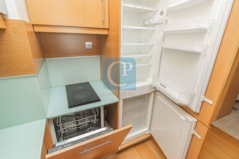 Apartamento T0Kit, em frente ao Norteshopping