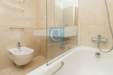 Apartamento T0Kit, em frente ao Norteshopping