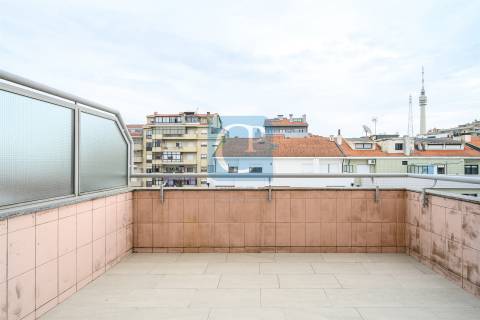 Apartamento T0 em Vila Nova de Gaia, Mafamude e Vilar do Paraíso