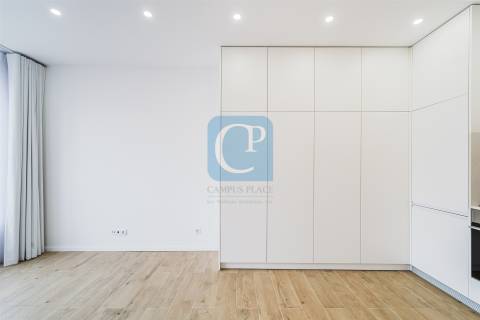 Apartamento T0 em Vila Nova de Gaia, Mafamude e Vilar do Paraíso