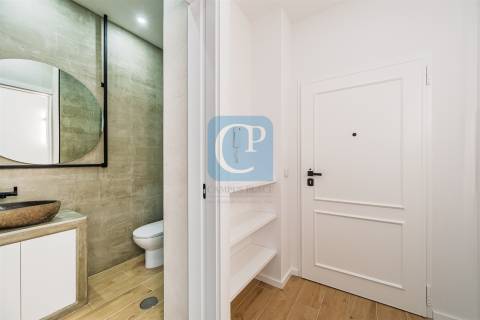 Apartamento T0 em Vila Nova de Gaia, Mafamude e Vilar do Paraíso