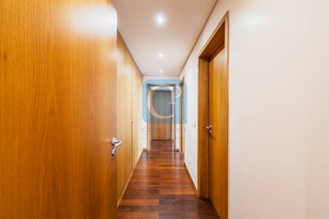 Apartamento T2 no condomínio fechado Edifício Boapor, Ramalde, Porto