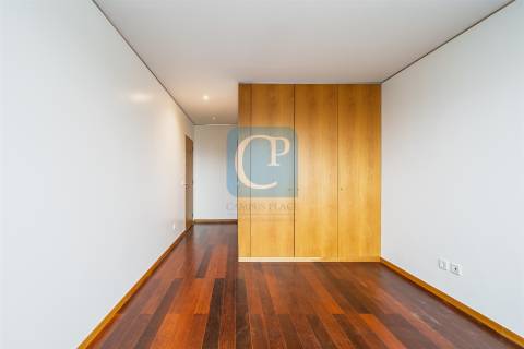 Apartamento T2 no condomínio fechado Edifício Boapor, Ramalde, Porto