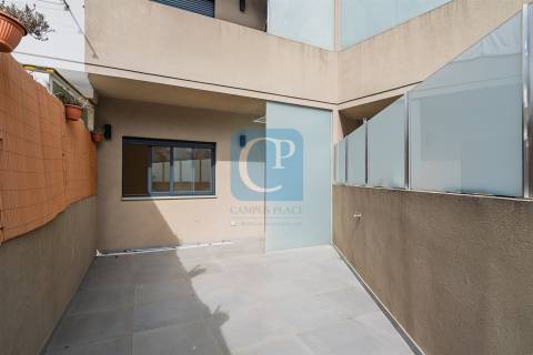 Apartamento T3 com terraço em Pedrouços, Maia