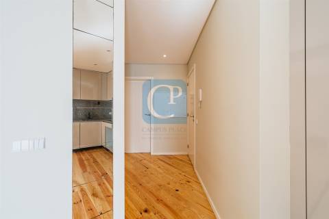 Apartamento T3 com terraço em Pedrouços, Maia