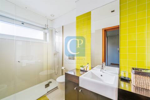 Moradia T4 em condomínio de luxo com piscina, Leça da Palmeira