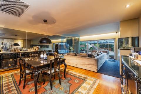 Moradia T4 em condomínio de luxo com piscina, Leça da Palmeira