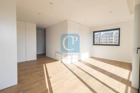 Apartamento T0Kit Parque dos Sobreiros, Paranhos, Porto