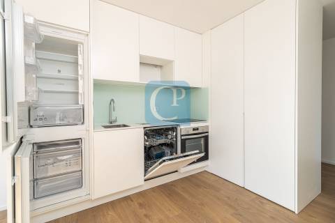 Apartamento T0Kit Parque dos Sobreiros, Paranhos, Porto