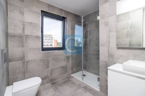 Apartamento T0Kit Parque dos Sobreiros, Paranhos, Porto