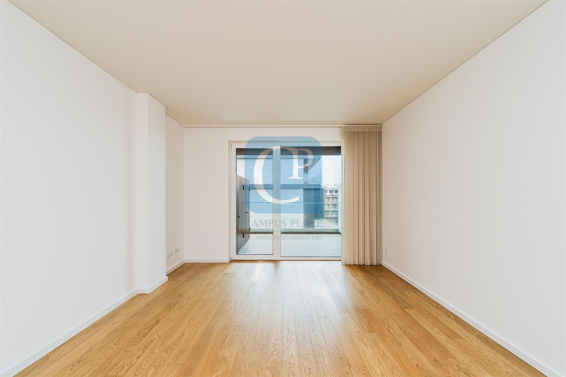 Apartamento T2 novo em Vila Nova de Gaia, Canidelo