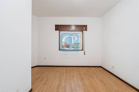 Apartamento T3 Duplex em Marco de Canaveses