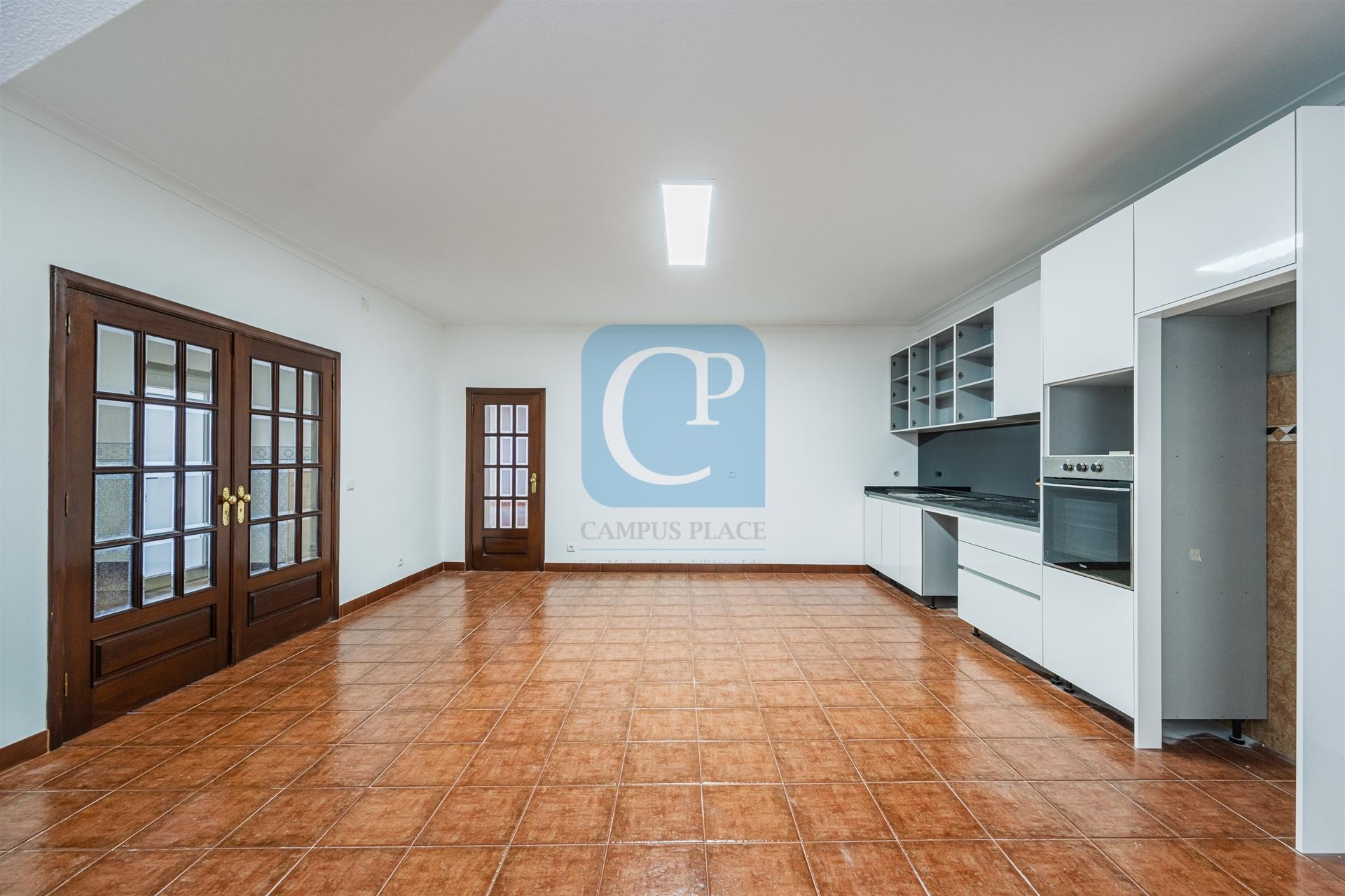 Apartamento T3 Duplex em Marco de Canaveses