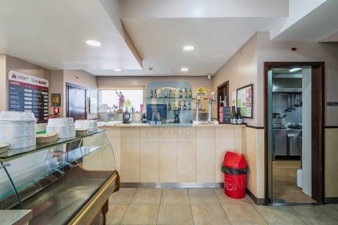 Restaurante mobilado e equipado em Guifões, Matosinhos