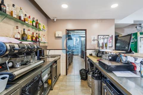 Restaurante mobilado e equipado em Guifões, Matosinhos