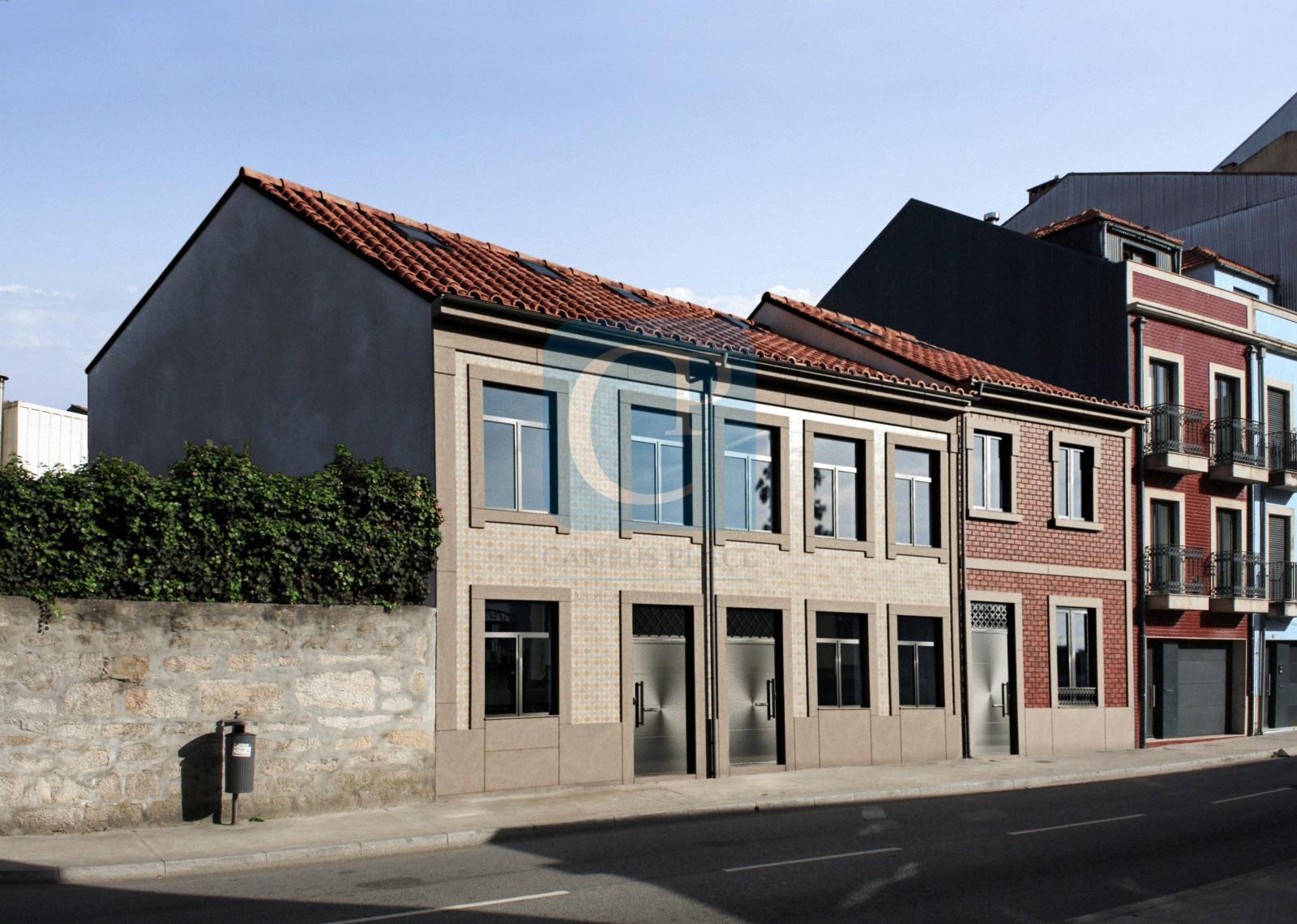 Moradia V3 com jardim em Cedofeita, Porto