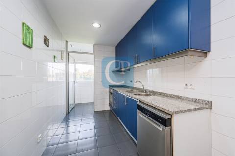 Apartamento T3 com lugar de garagem na Ponte da Pedra, Leça do Balio