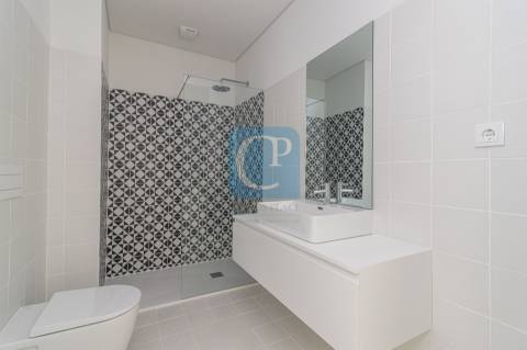 Apartamento T0 na Rua Costa Cabral, Paranhos, Porto