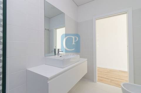 Apartamento T0 na Rua Costa Cabral, Paranhos, Porto