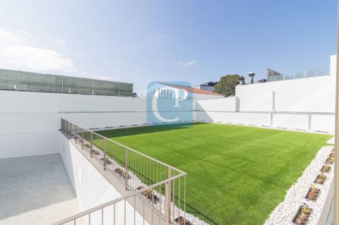 Apartamento T0 na Rua Costa Cabral, Paranhos, Porto