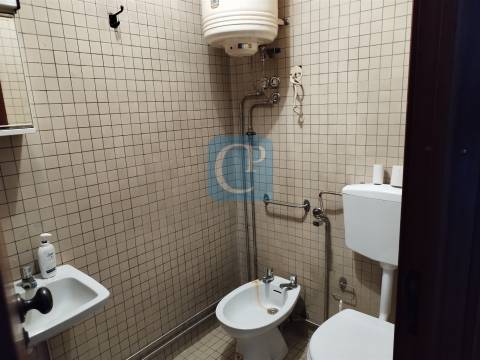 Escritório com  45 m² em Faria Guimarães, Paranhos