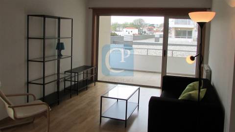 Apartamento T1 com terraço ao Pólo Universitário, Paranhos, Porto