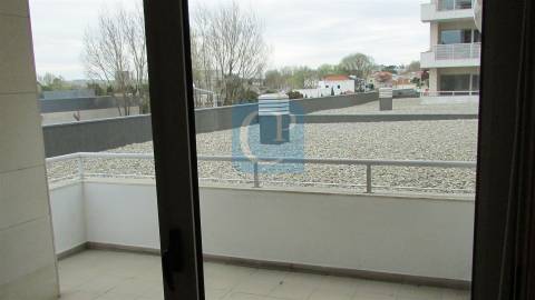 Apartamento T1 com terraço ao Pólo Universitário, Paranhos, Porto