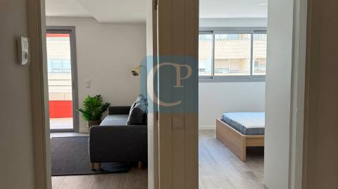 Apartamento T1 equipado e mobilado, em Vila Nova de Gaia