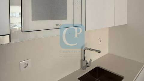 Apartamento T1 equipado e mobilado, em Vila Nova de Gaia